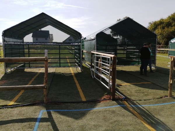 XL Weideunterstand 4x4m, komplett, Dachplane, Panels+ Windschutz